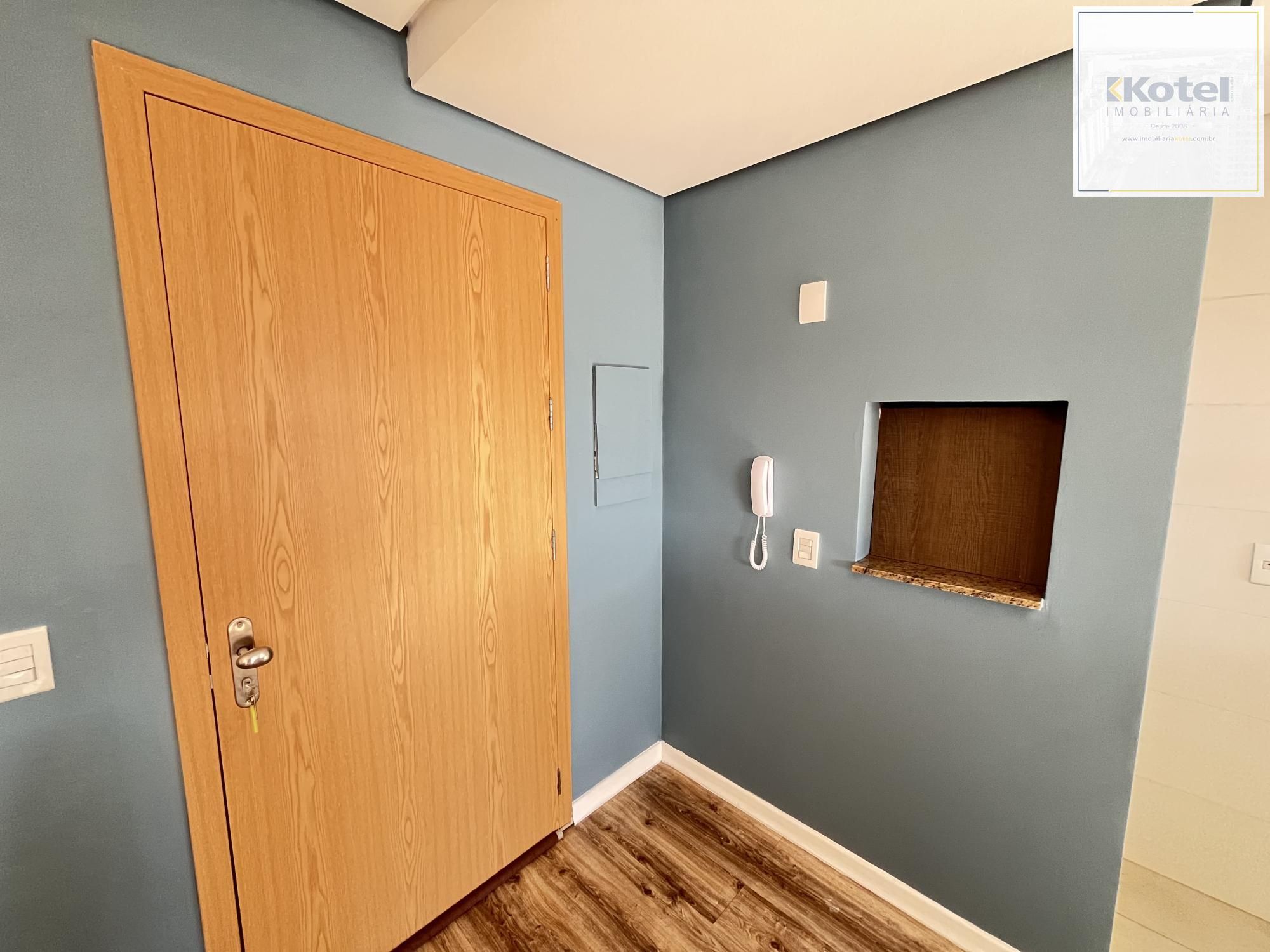 Apartamento de 2 dormitórios, suíte e 1 vaga de garagem no bairro Passo da Areia