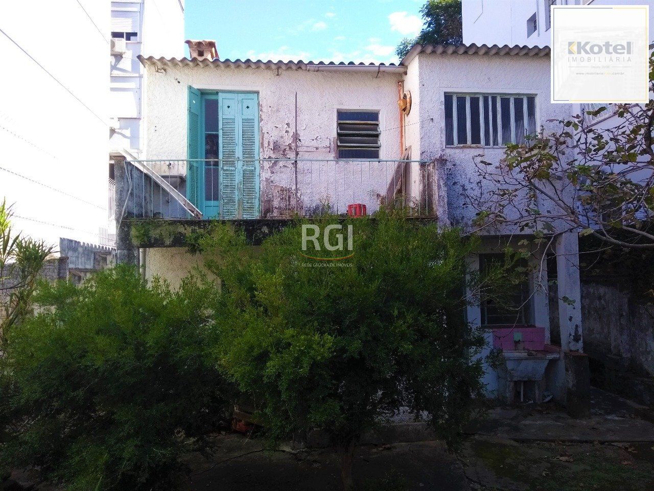 Casa para Venda - 792m², 3 dormitórios, 1 vaga - Rio Branco