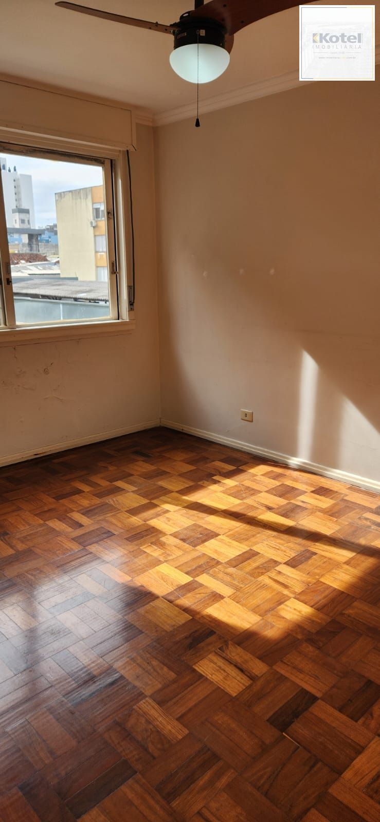 Apartamento de 3 quartos, suíte 1 vaga de garagem bairro Santana em Porto Alegre — foto 2