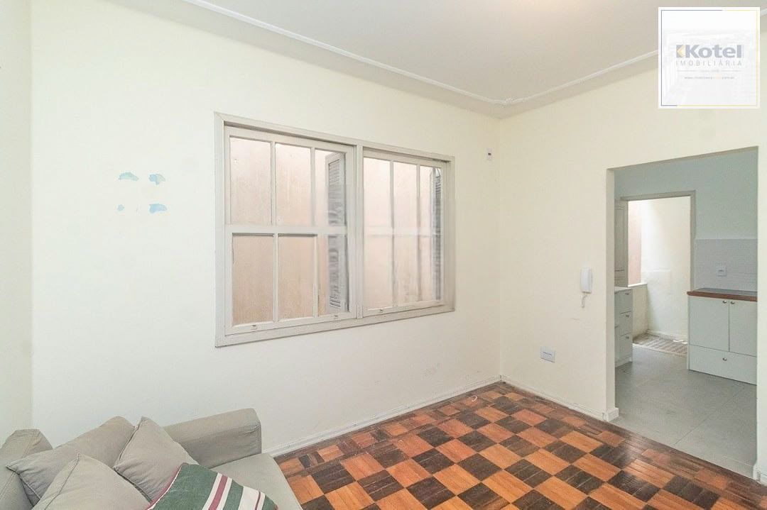 Apartamento de 2 quartos no bairro Menino Deus em Porto Alegre