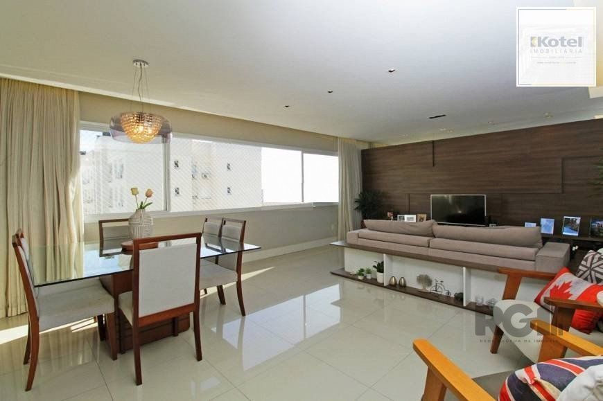 EXCELENTE OPORTUNIDADE! 120m2, 2 VAGAS, ANDAR ALTÍSSIMO COM VISTA PARA AEROPORTO! Apartamento 3 dormitórios (sendo 1 suíte) — foto 3