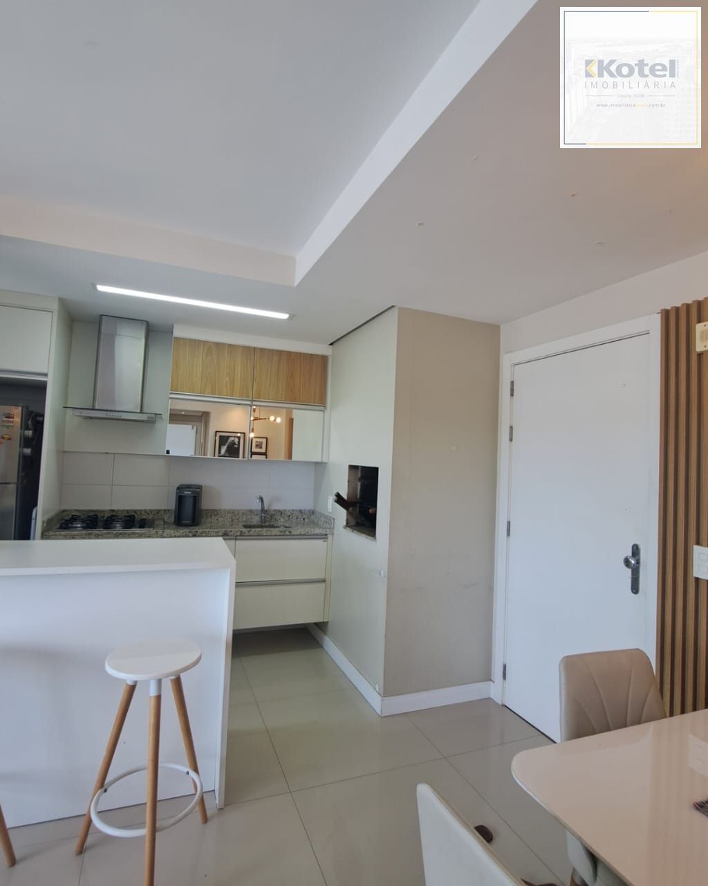 Apartamento Mobiliado com 2 Quartos e Vista Panorâmica em Porto Alegre — foto 5