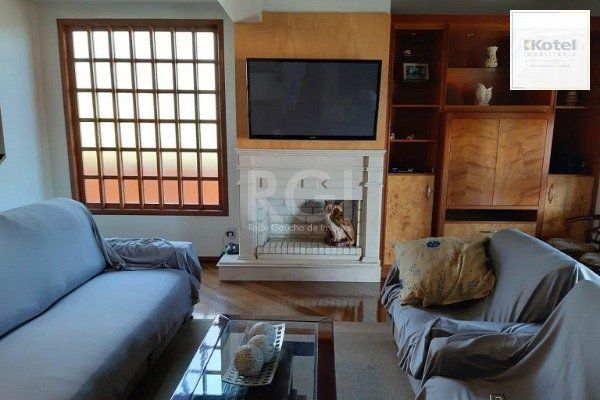 Casa para Venda - 390m², 3 dormitórios, sendo 1 suites, 4 vagas - Ouro Branco — foto 3