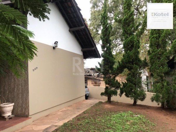 Casa para Venda - 147m², 3 dormitórios, sendo 1 suites, 2 vagas - Ideal — foto 3