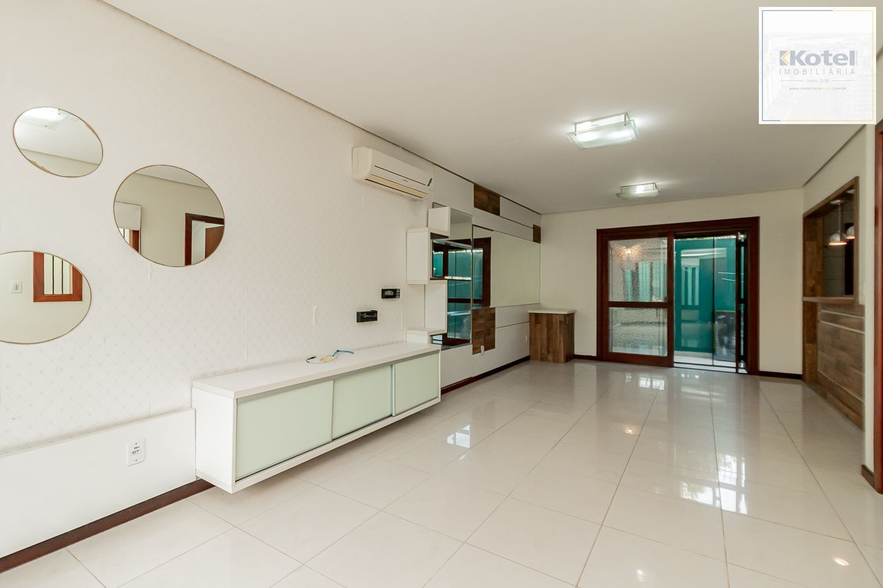 Oportunidade em Ipanema: Casa em Condomínio Fechado com Suíte Master, Hidromassagem e Alto Padrão — foto 2
