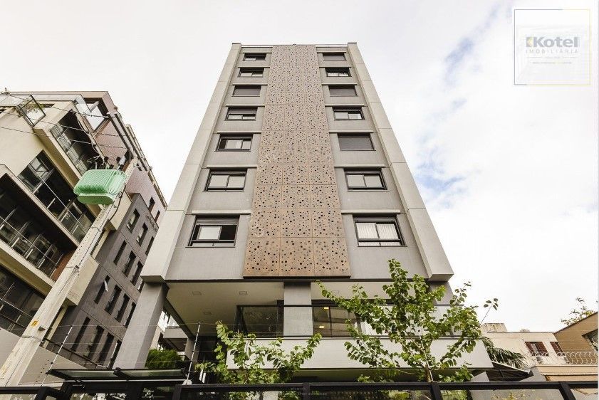 Excelente Apartamento semimobiliado de 71 m² privativos no Bairro Petrópolis. — foto 2