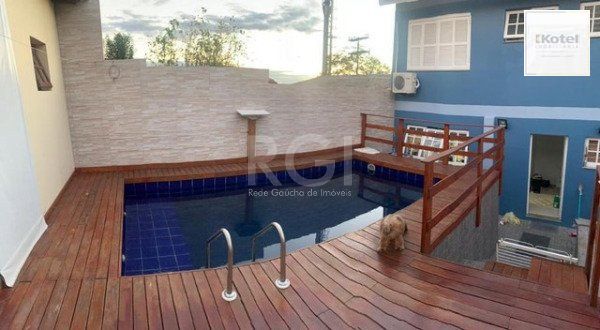 Casa para Venda - 230m², 4 dormitórios, sendo 1 suites, 4 vagas - Krahe