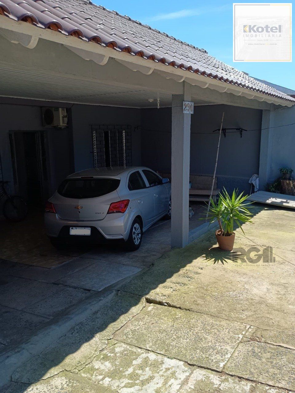 Casa 3 dormitórios, vaga de garagem, Bairro Vista Alegre