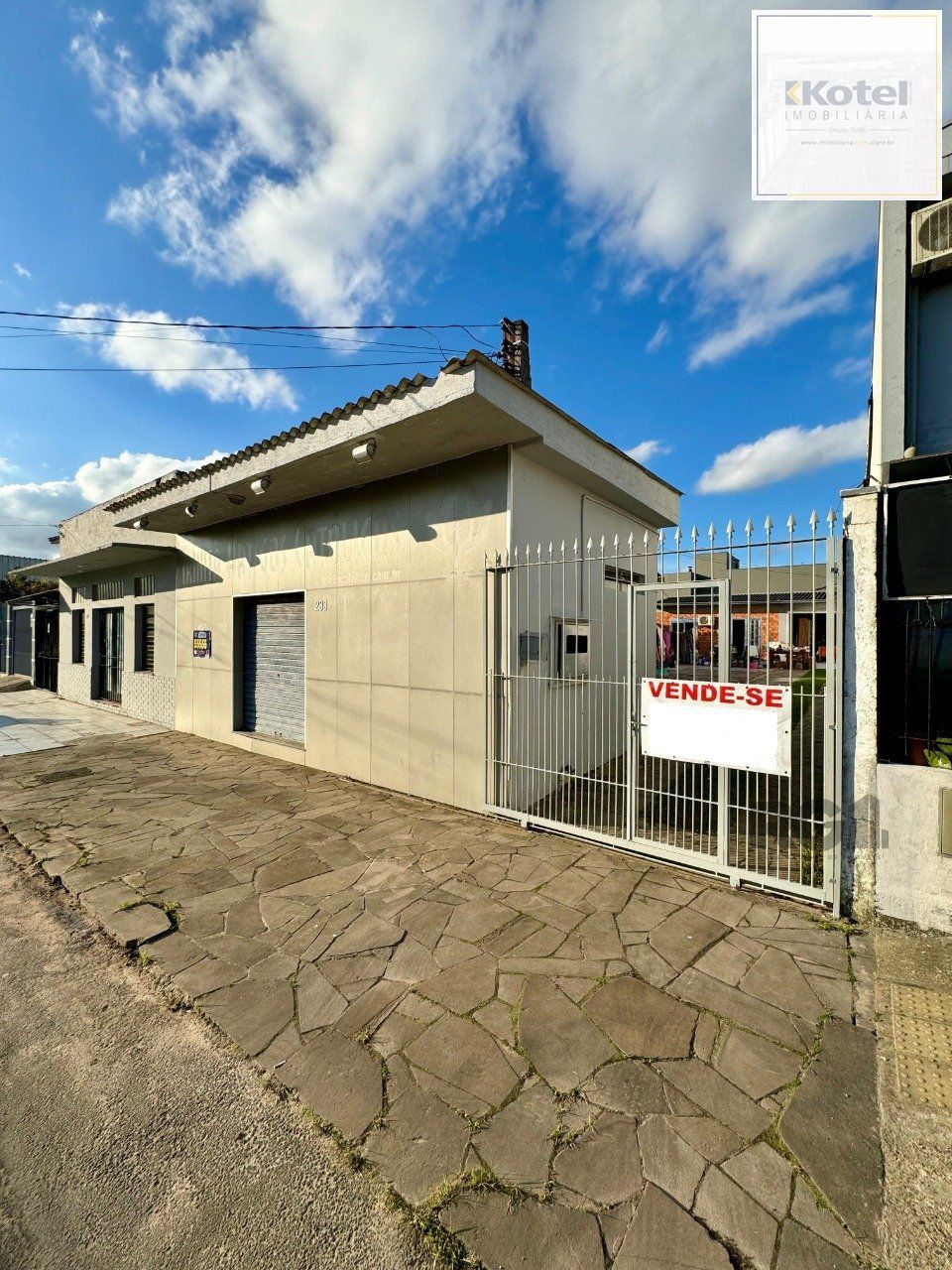 Loja à venda, 30m², Vila Monte Carlo - Cachoeirinha