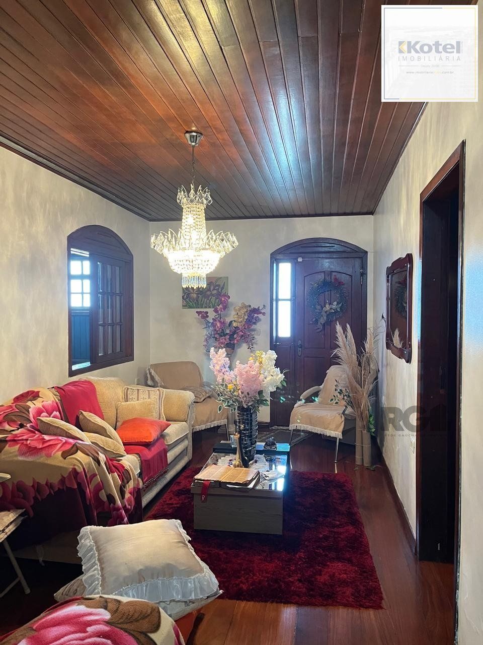 Casa 3 dormitórios, 2 vagas, Bairro Princesa Izabel