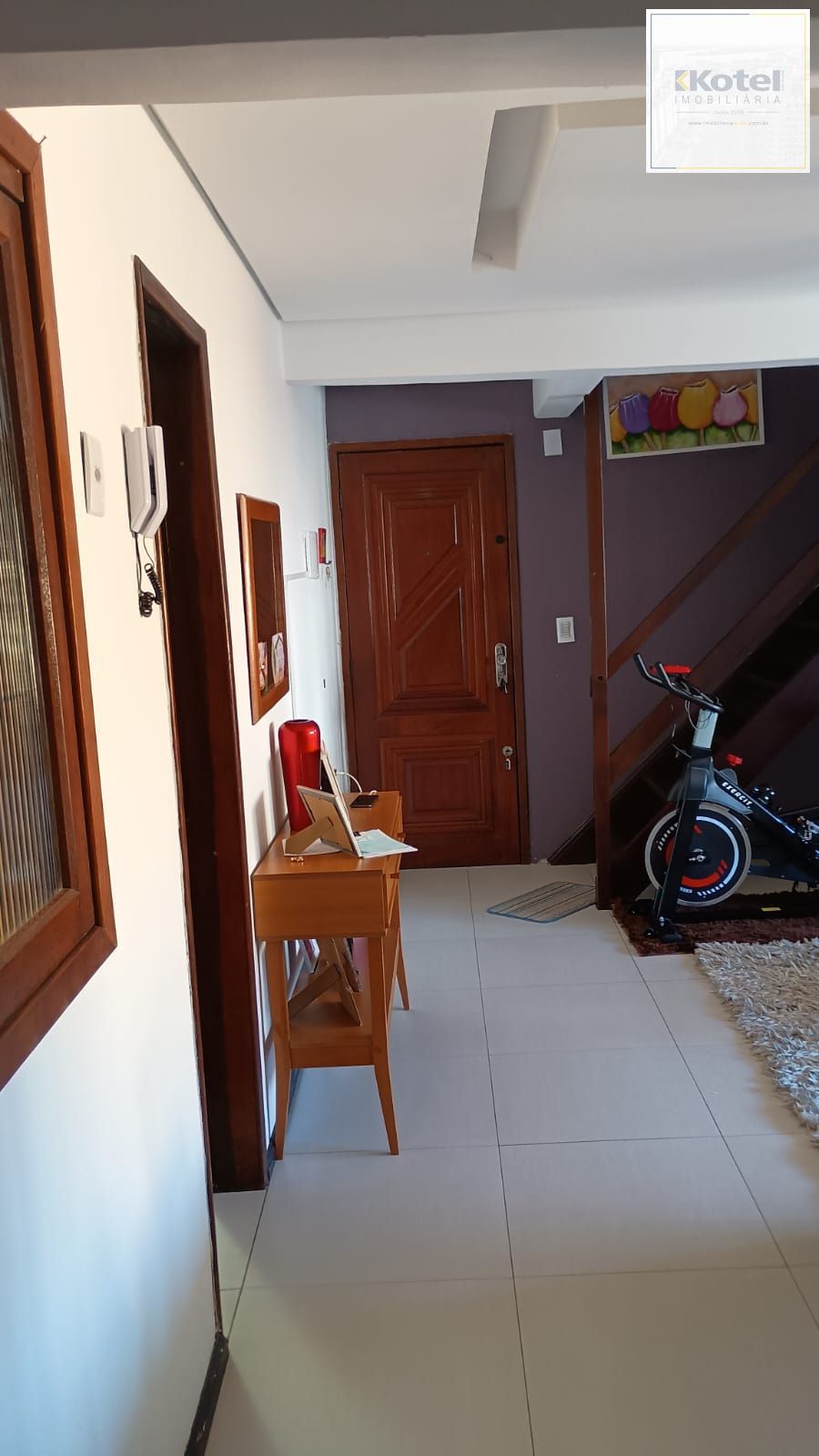 Apartamento 2 dormitórios, vaga de garagem, Bairro Vista Alegre