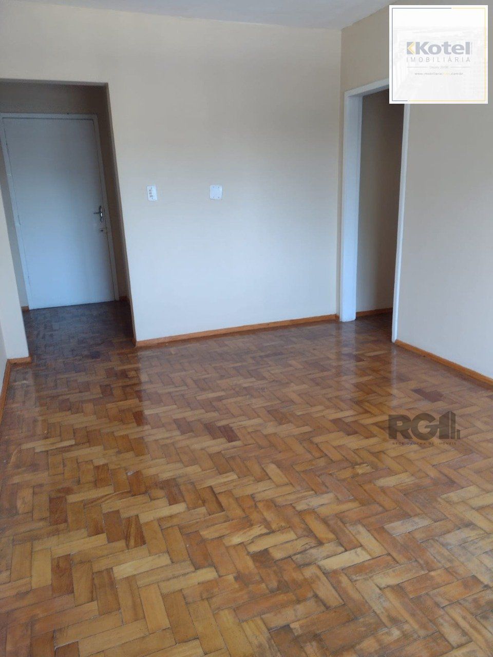 Apartamento 3 dormitórios, 1 suíte, Bairro Vila Imbuí
