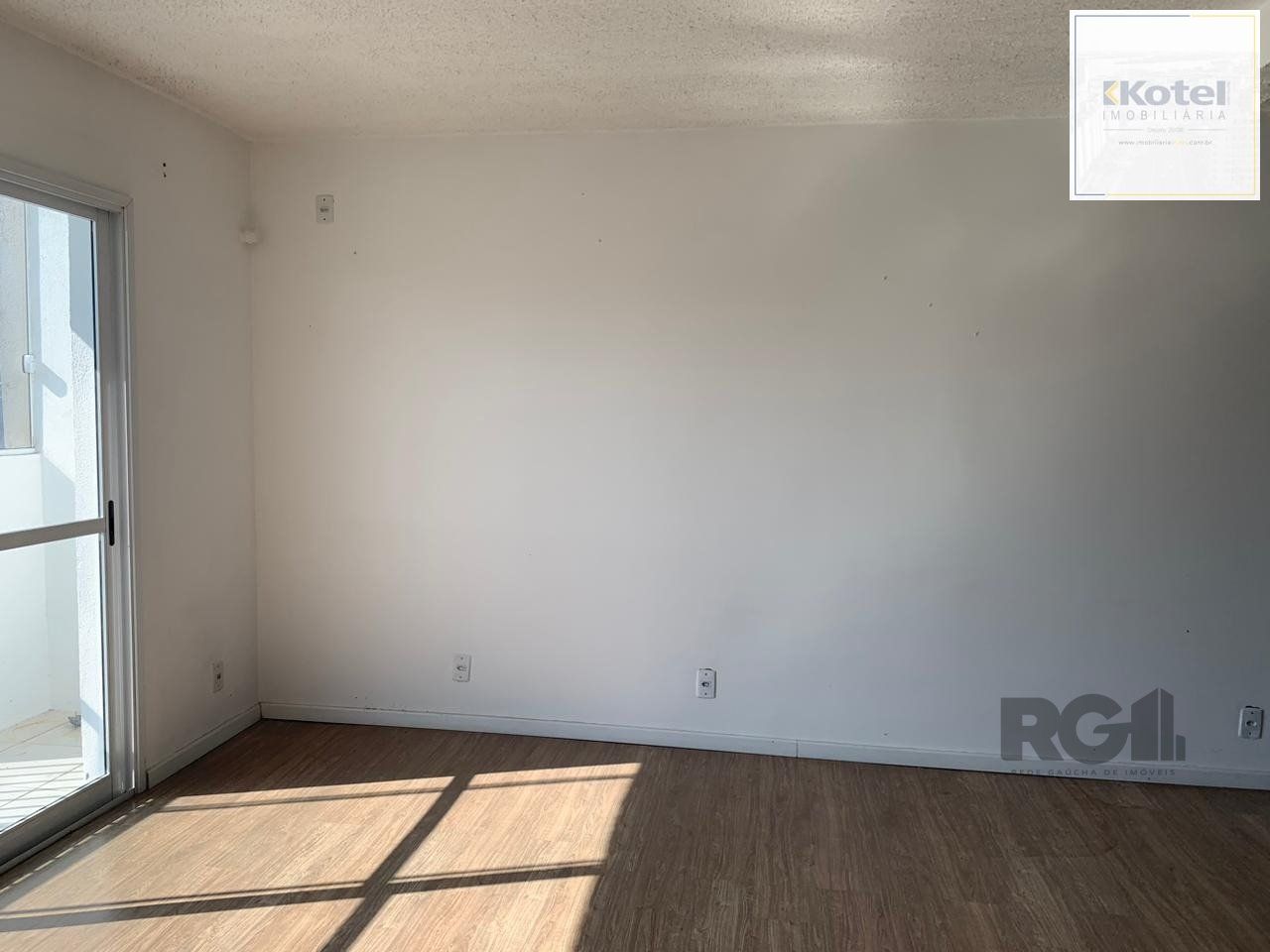 Apartamento 2 dormitórios, 1 vaga, Bairro Vila Cachoeirinha