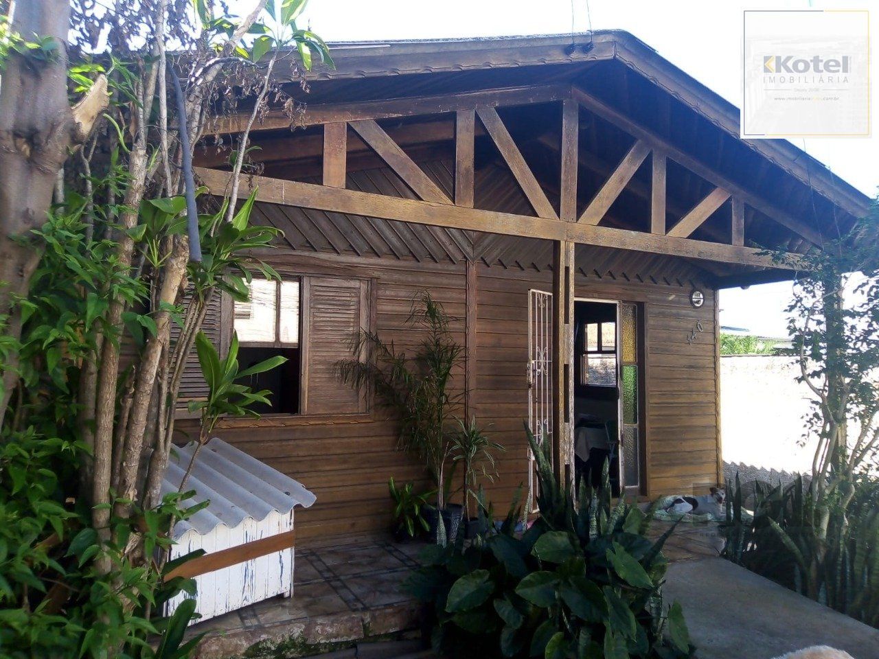 Casa 2 dormitórios, 2 vagas cobertas, Bairro Vila Princesa Izabel