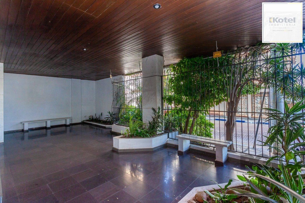 Apartamento semi mobiliado, 3 dormitórios, 1 suíte, vaga de garagem, Bairro Eunice Nova