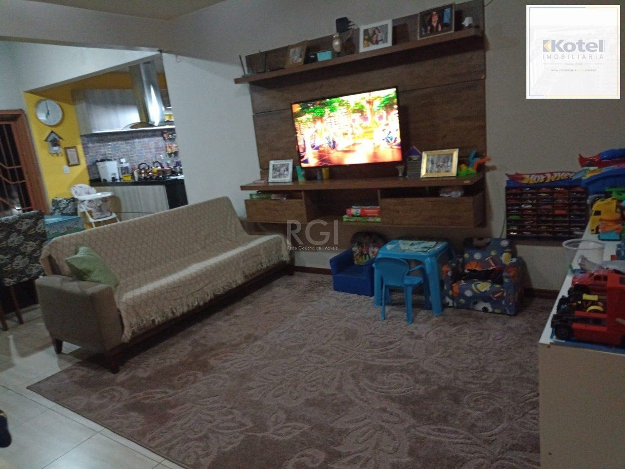 Sobrado para Venda - 240m², 3 dormitórios, sendo 1 suites, 2 vagas - Vila Vista Alegre