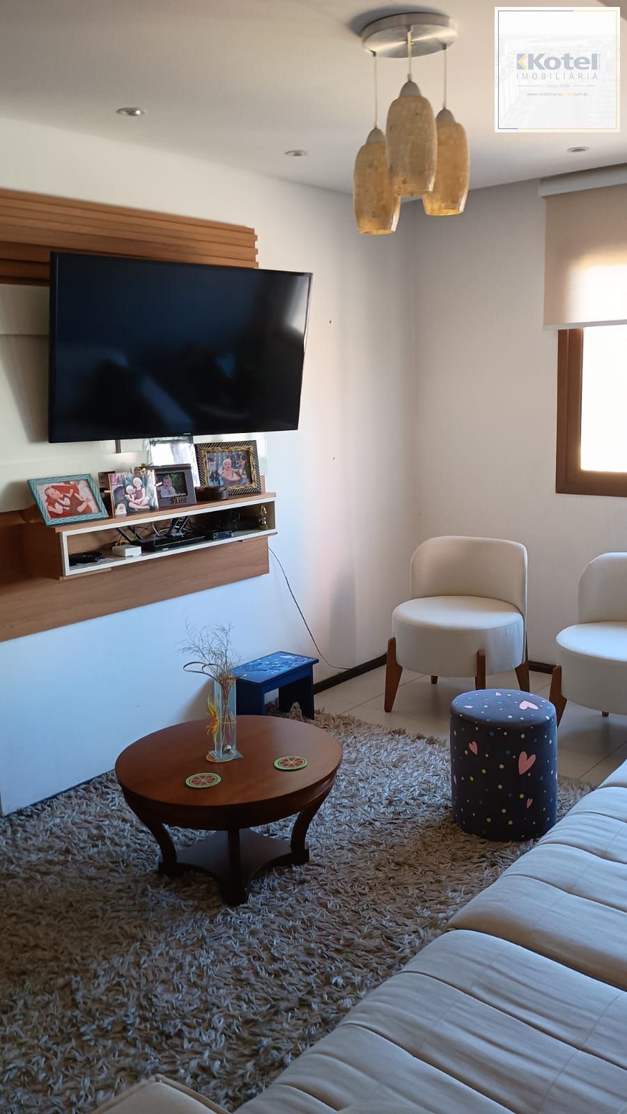 Apartamento 2 dormitórios, vaga de garagem, Bairro Vista Alegre