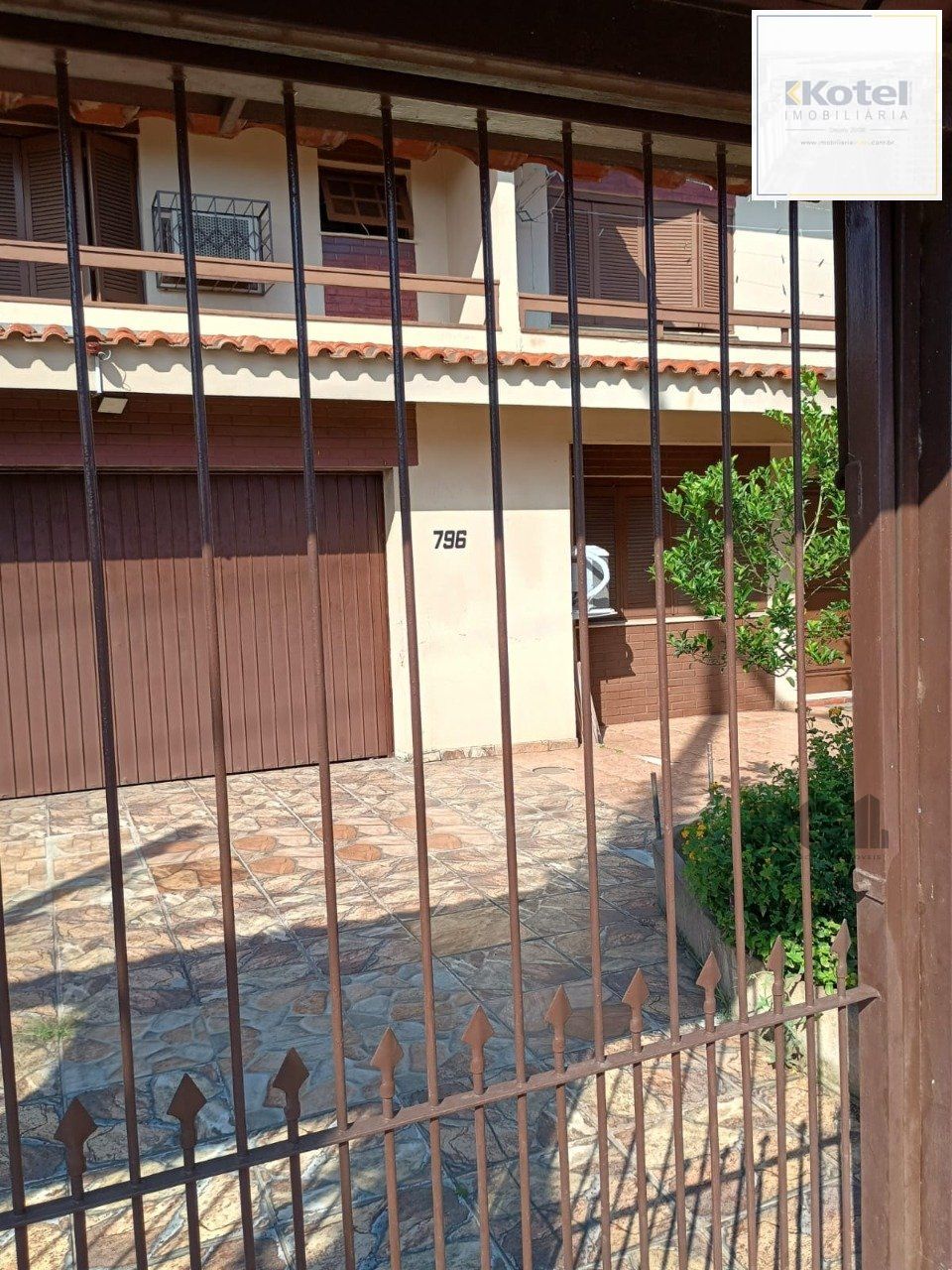 Casa 3 dormitórios, 1 suíte, vaga de garagem, Bairro Princesa Izabel