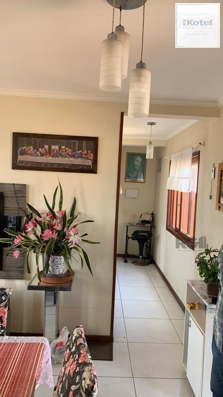 Apartamento semi mobiliado, 2 dormitórios, 1 suíte, 1 vaga, Bairro Vila Marcia