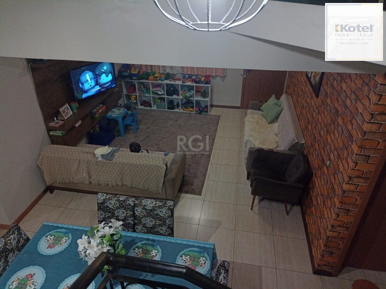 Sobrado para Venda - 240m², 3 dormitórios, sendo 1 suites, 2 vagas - Vila Vista Alegre