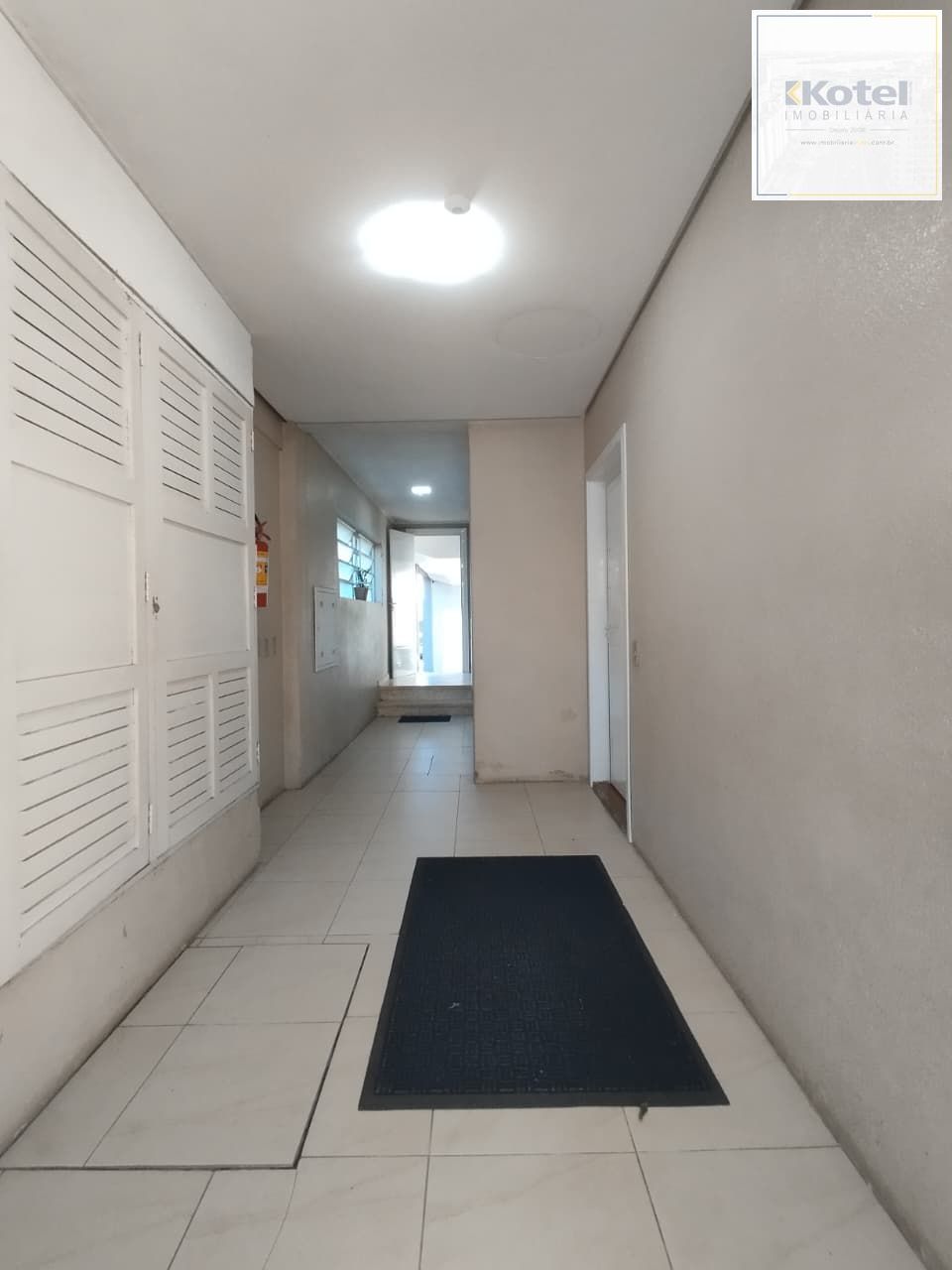APTO DESOCUPADO COM VAGA GARAGEM