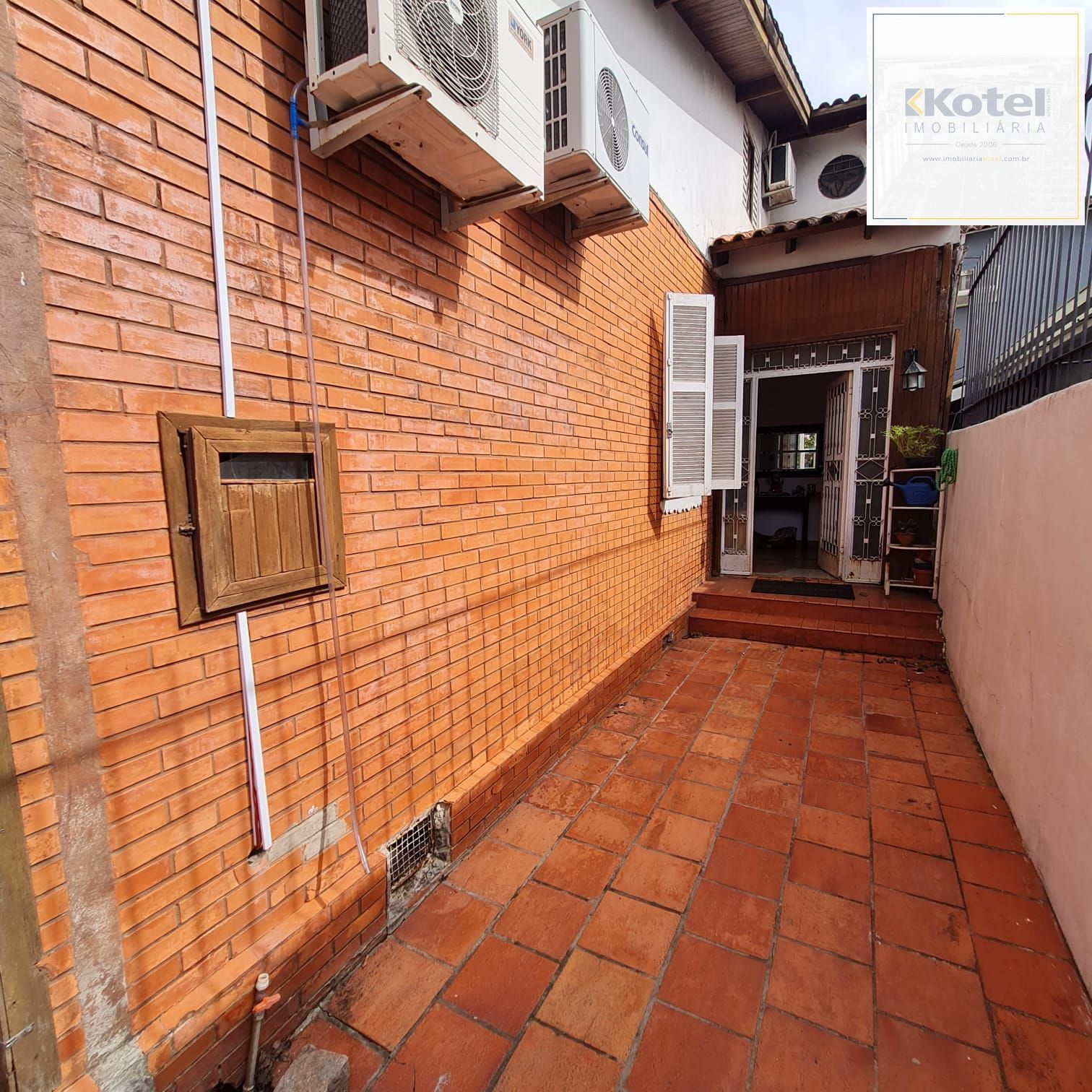 CASA ALVENARIA PRÓXIMO PARTENON TÊNIS CLUBE — foto 2