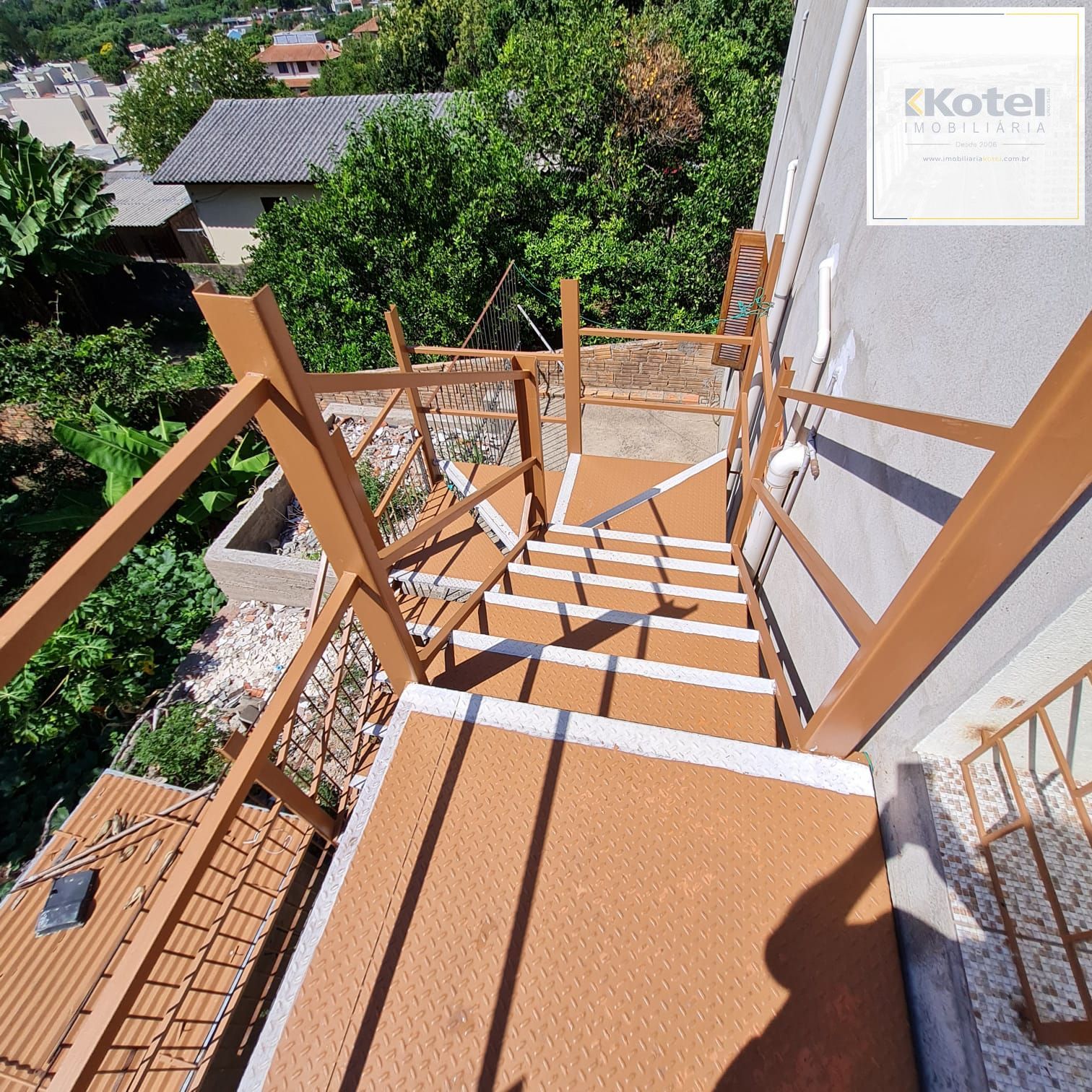 CASA EM CONDOMINIO — foto 2