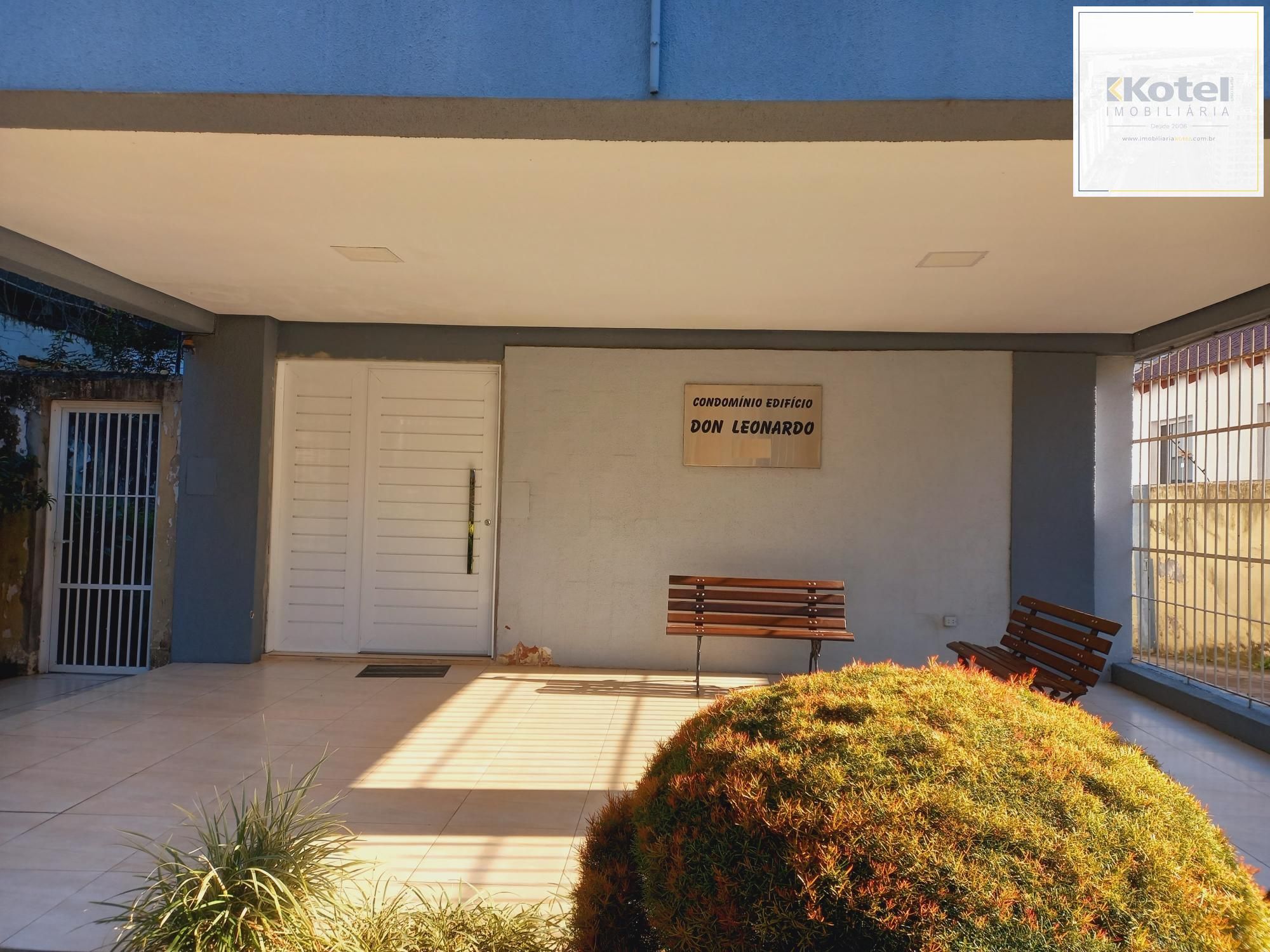 APTO DESOCUPADO COM VAGA GARAGEM