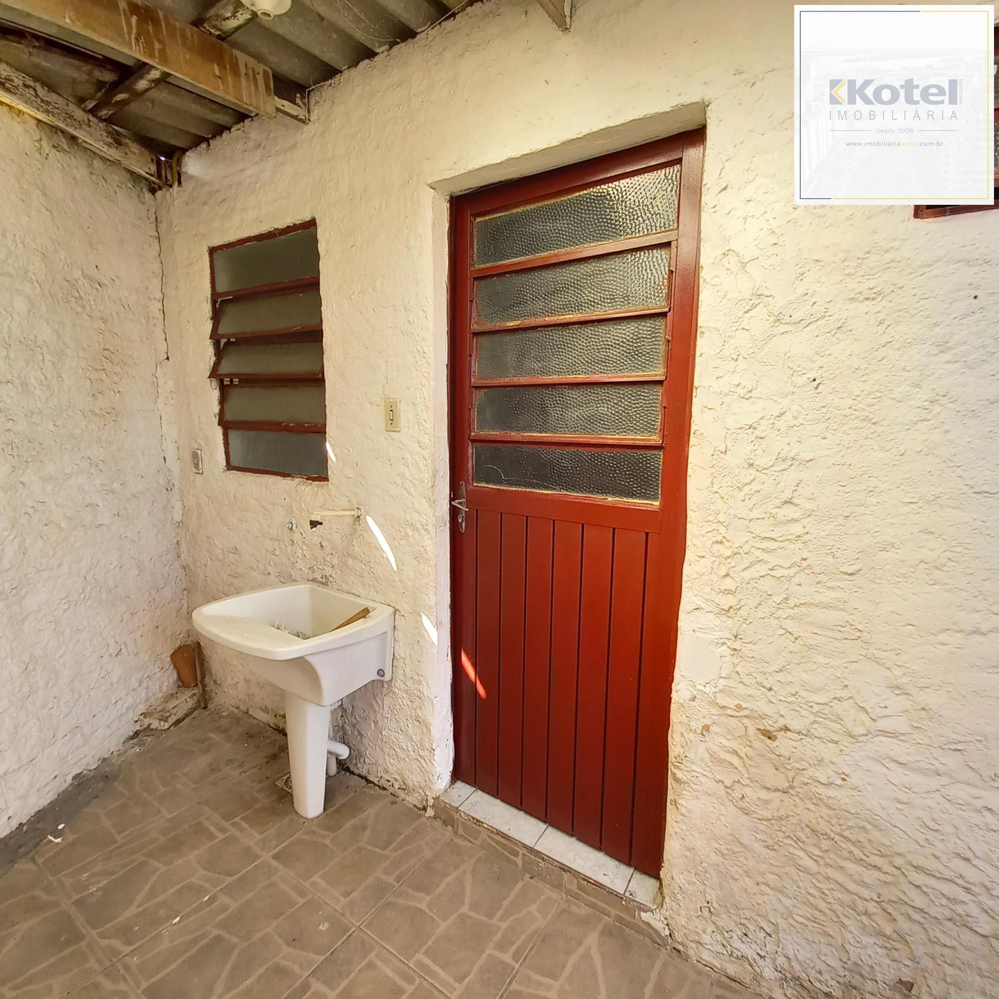 IMÓVEL PARA INVESTIDOR 5 CASAS LOCADAS