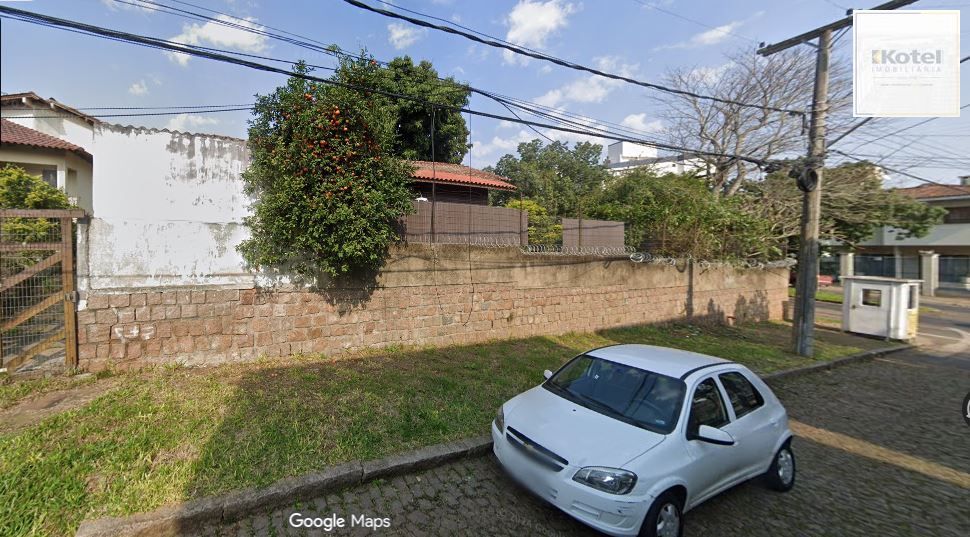 AMPLO TERRENO DE ESQUINA NAS IMEDIAÇÕES DO TERMINAL TRIANGULO