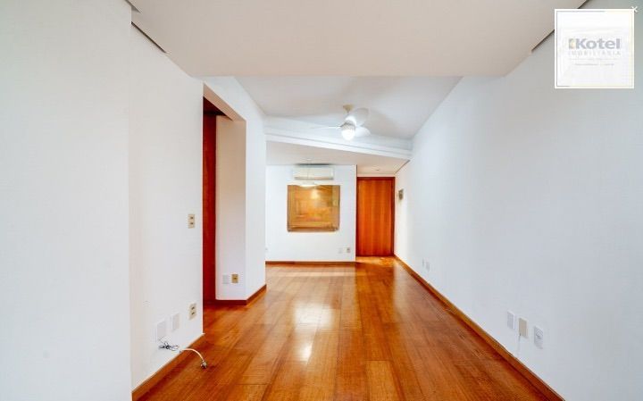 Apartamento à venda 2 dormitórios 1 suíte bairro Mont Serrat