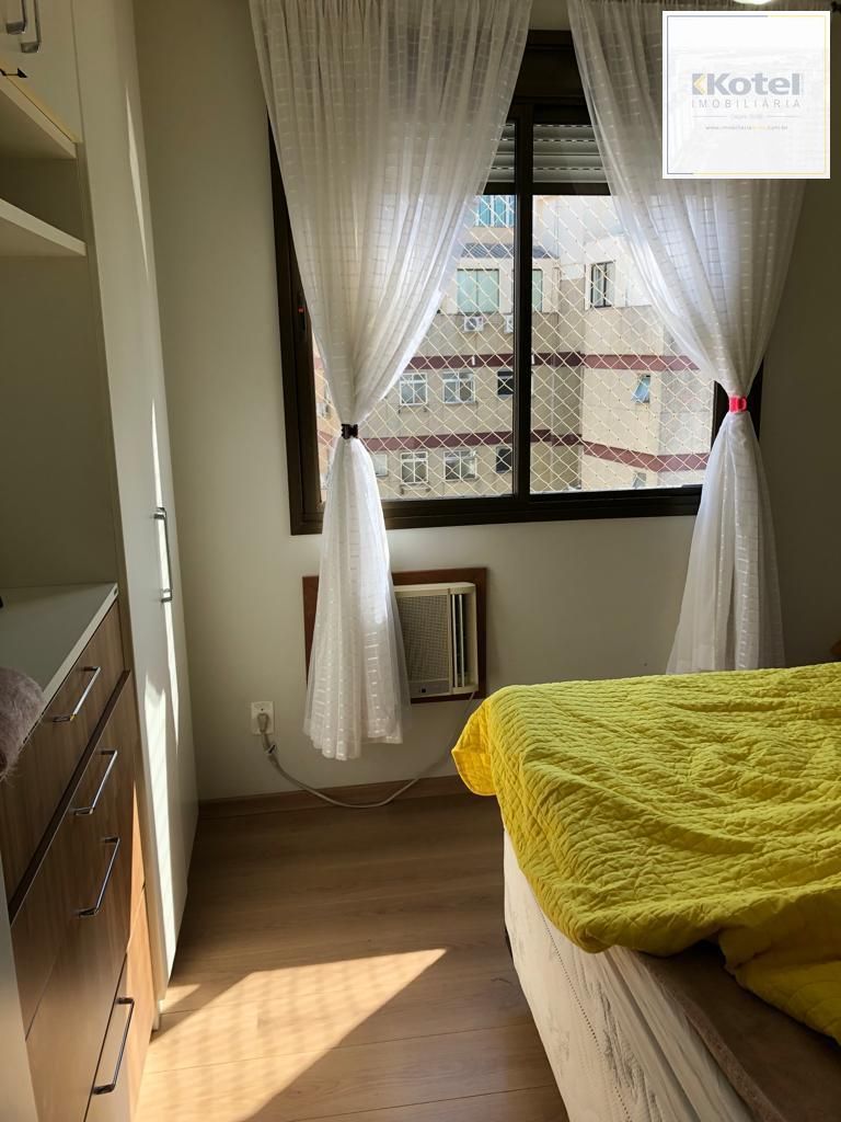 Apartamento 2 dormitórios, 2 vagas, elevado Centro Histórico