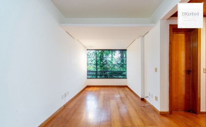 Apartamento à venda 2 dormitórios 1 suíte bairro Mont Serrat