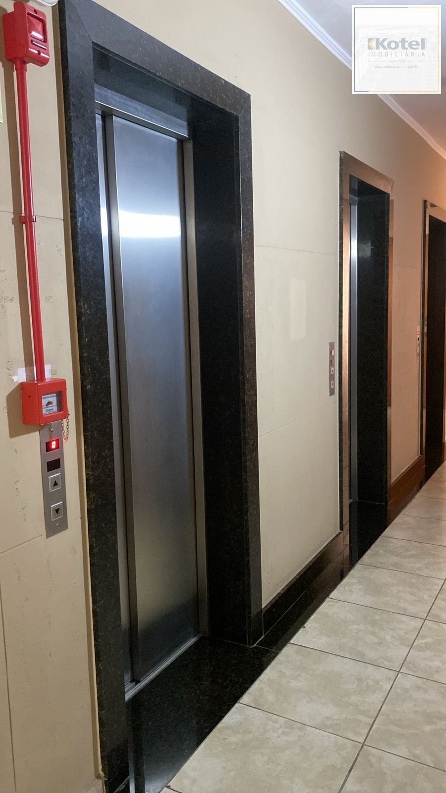 Sala comercial a venda no Centro Histórico de Porto Alegre. — foto 5