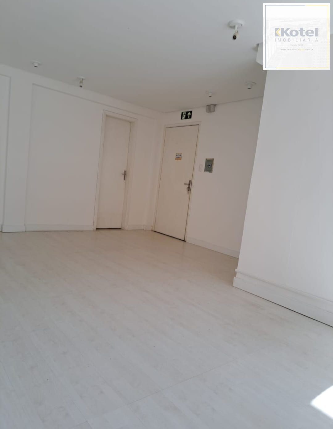 Sala comercial no coração do Bom Fim
