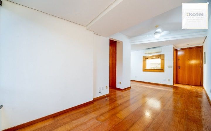 Apartamento à venda 2 dormitórios 1 suíte bairro Mont Serrat