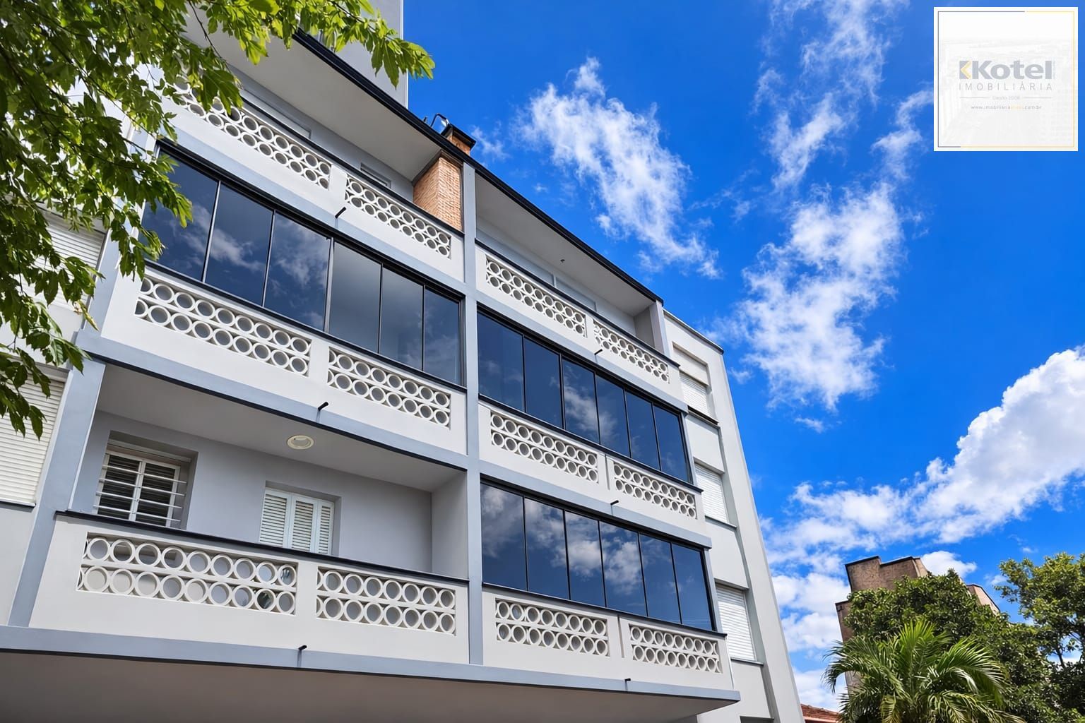 Apartamento a venda 3 Dormitórios , mobiliado no bairro São Geraldo.