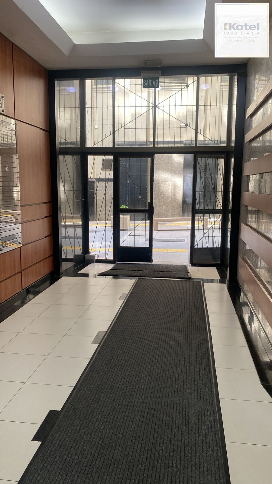 Sala comercial a venda no Centro Histórico de Porto Alegre. — foto 3