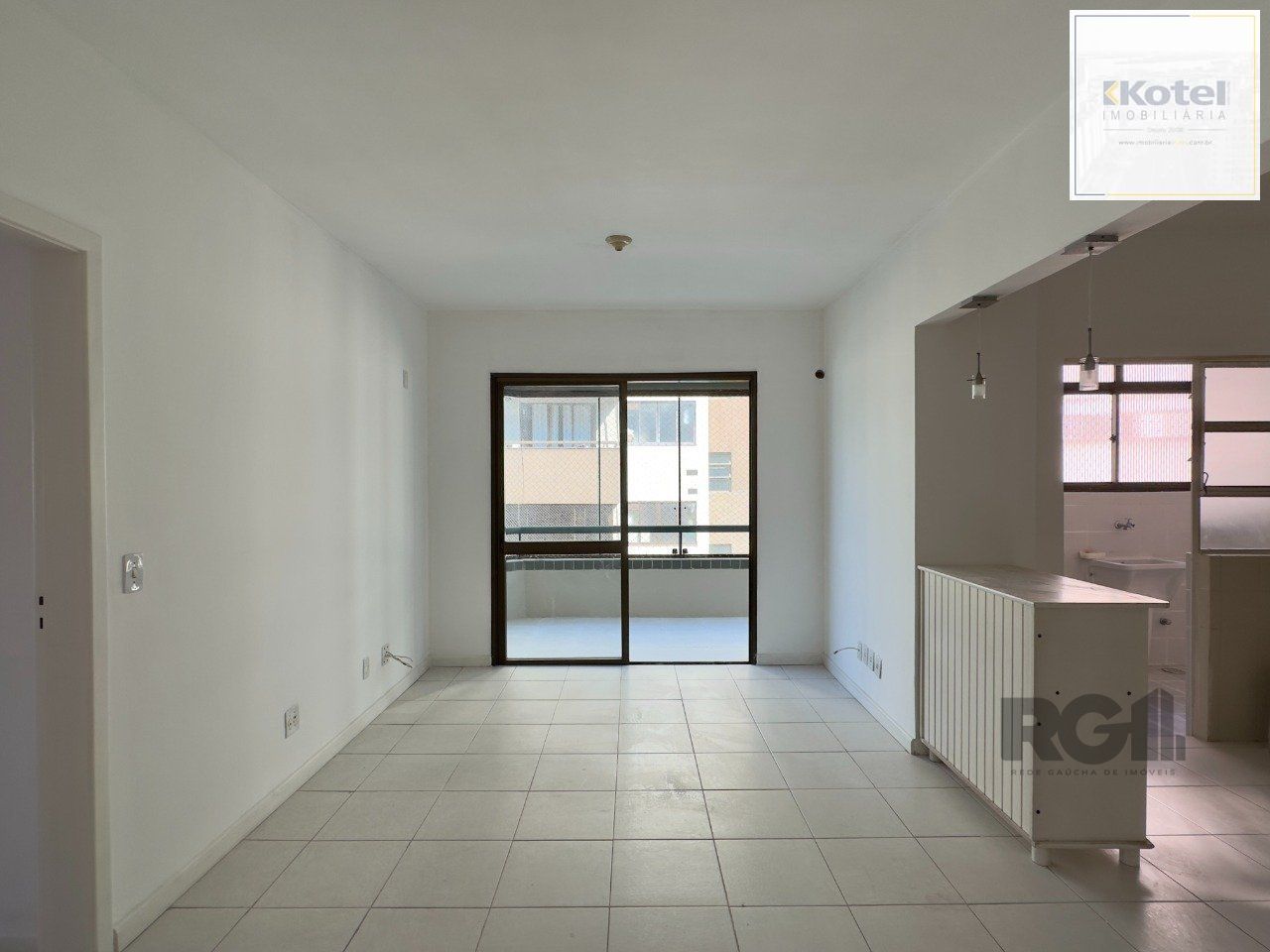 COBERTURA COM 174M², DE FRENTE, 3 DORMITÓRIOS, EM ÓTIMA LOCALIZAÇÃO NO MENINO DEUS — foto 2