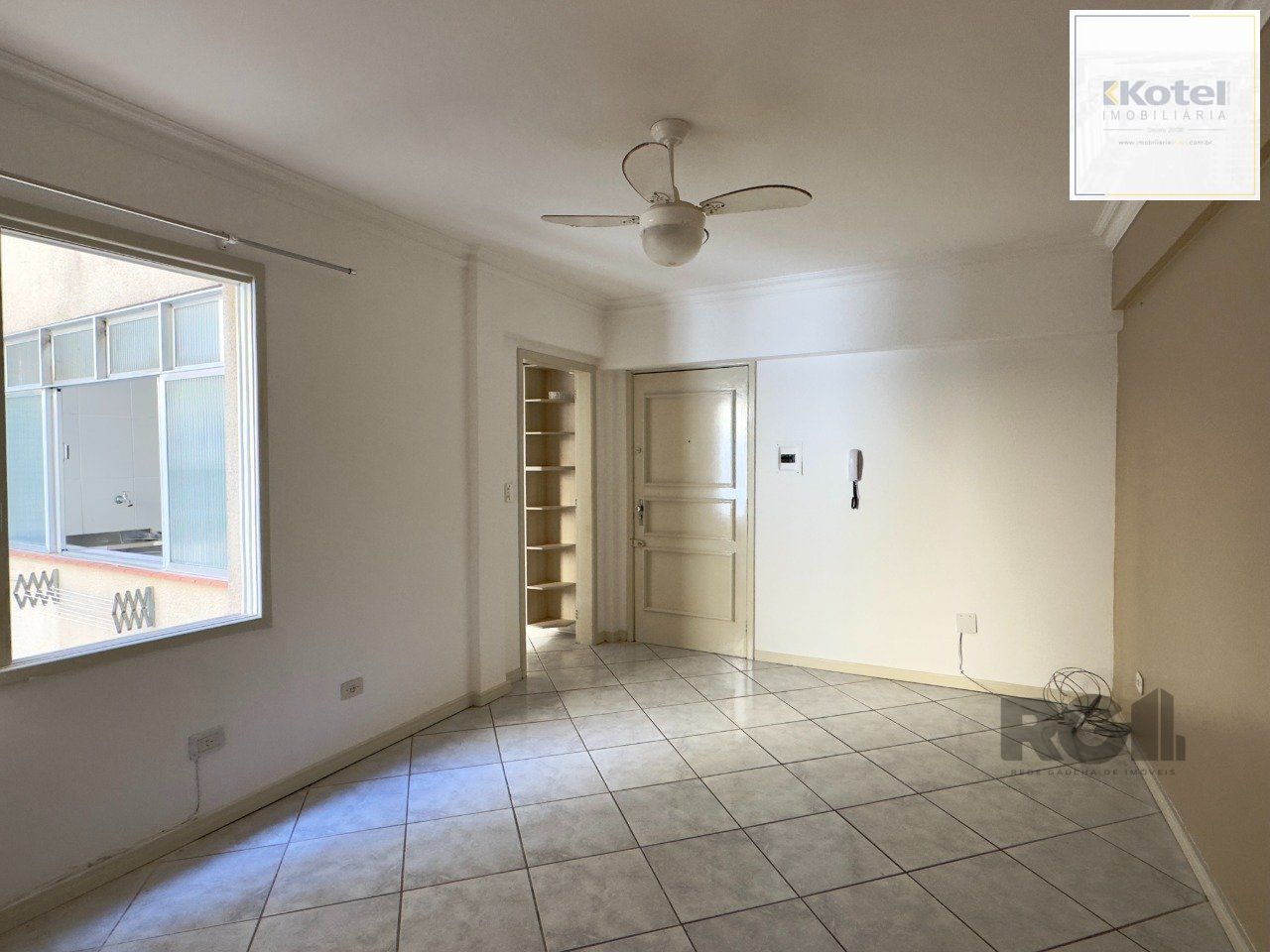 APARTAMENTO 1 DORMITÓRIO