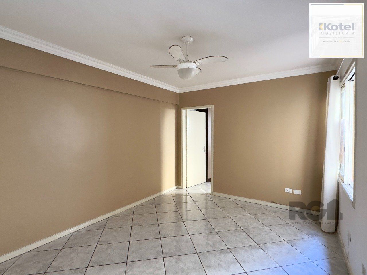APARTAMENTO 1 DORMITÓRIO