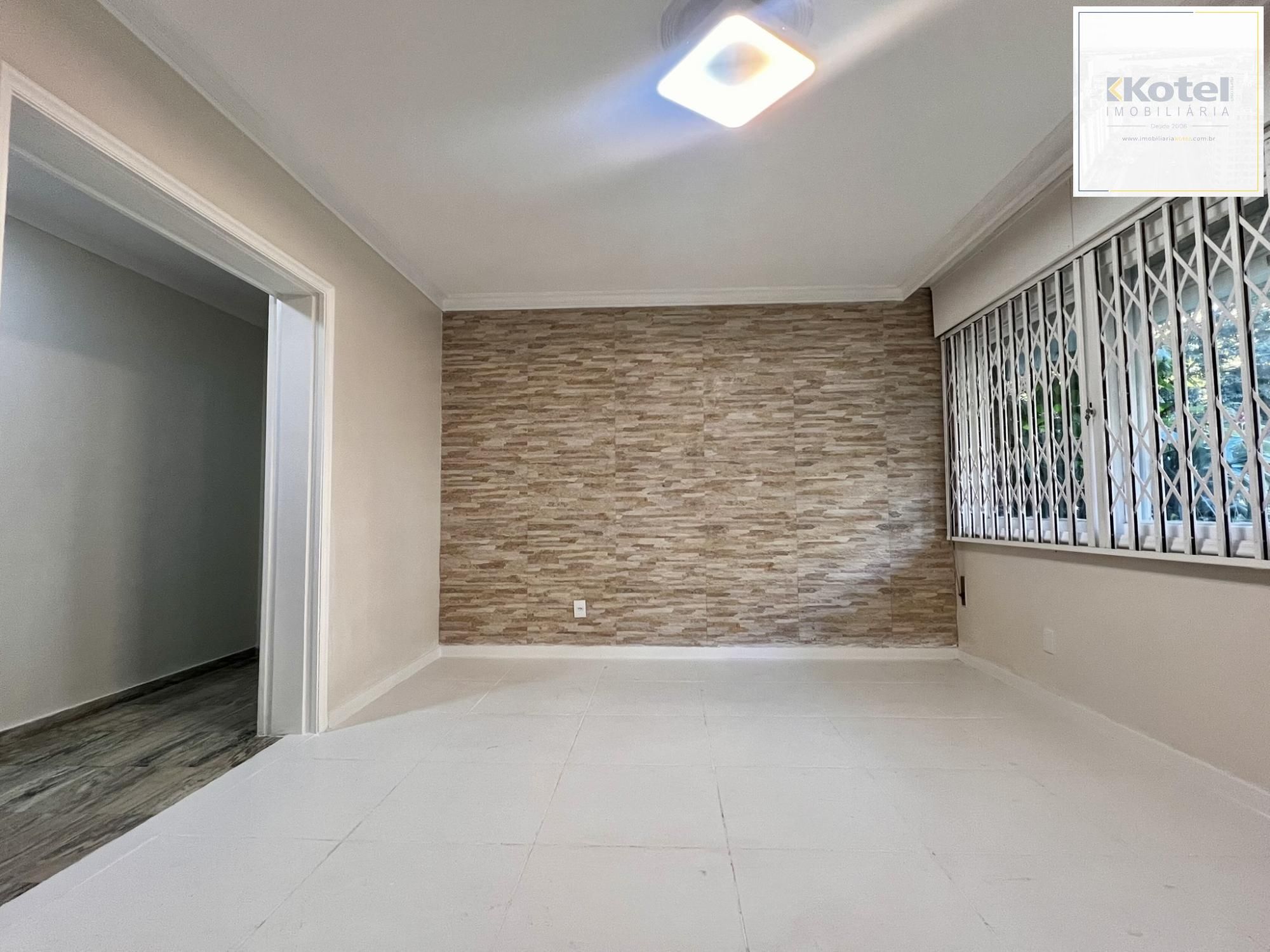 Apartamento térreo, 3 dormitórios com vaga de garagem