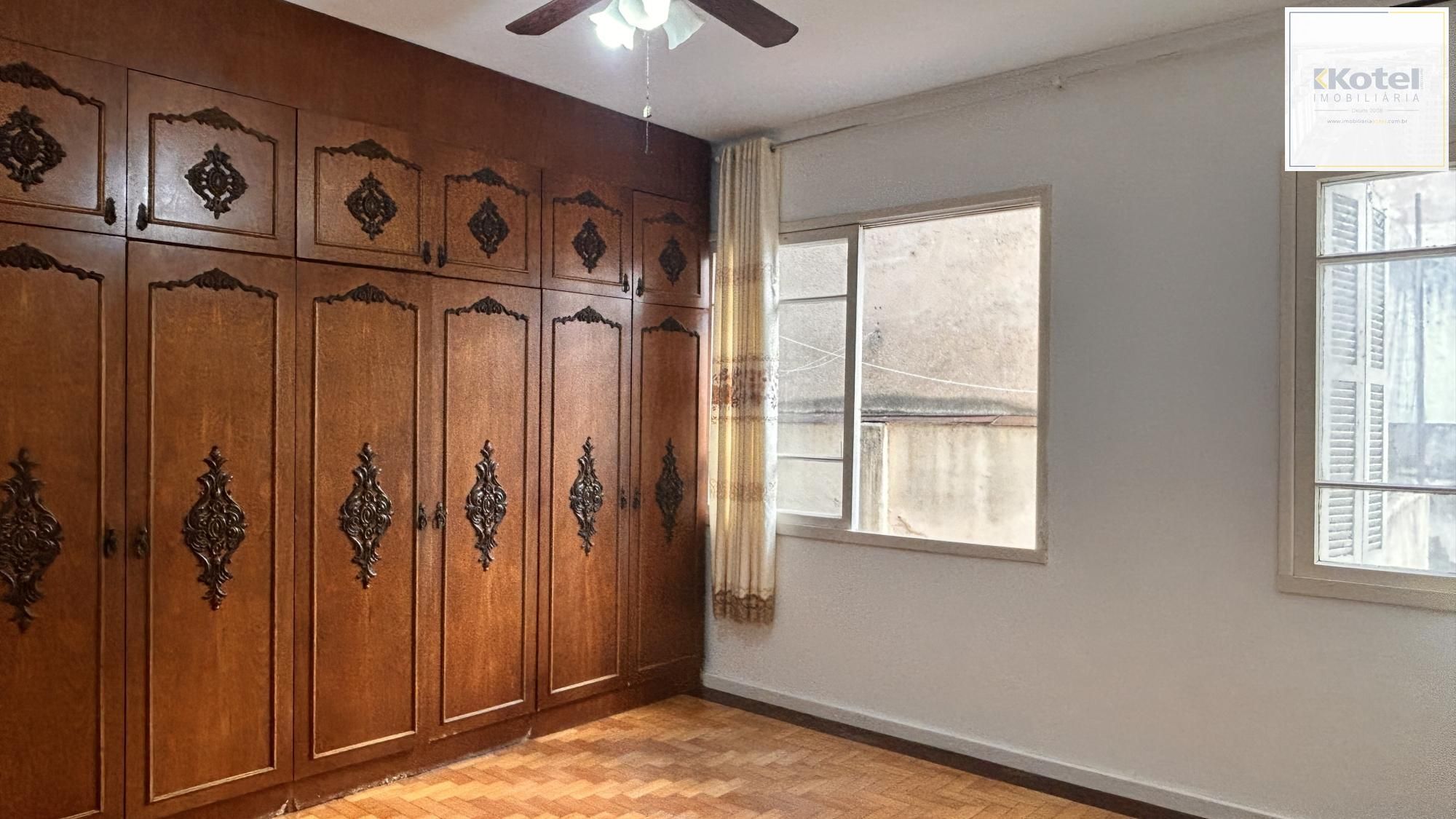 Apartamento 2 dormitórios com pátio — foto 4