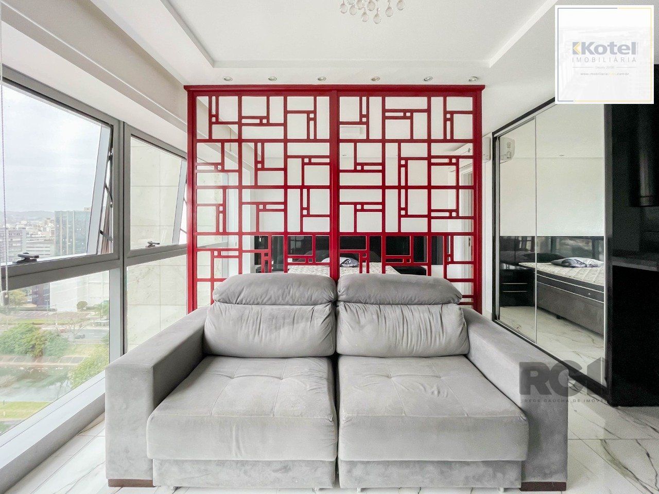 APARTAMENTO DE 38M² COM 1 DORMITÓRIO E 1 VAGA - BAIRRO PRAIA DE BELAS