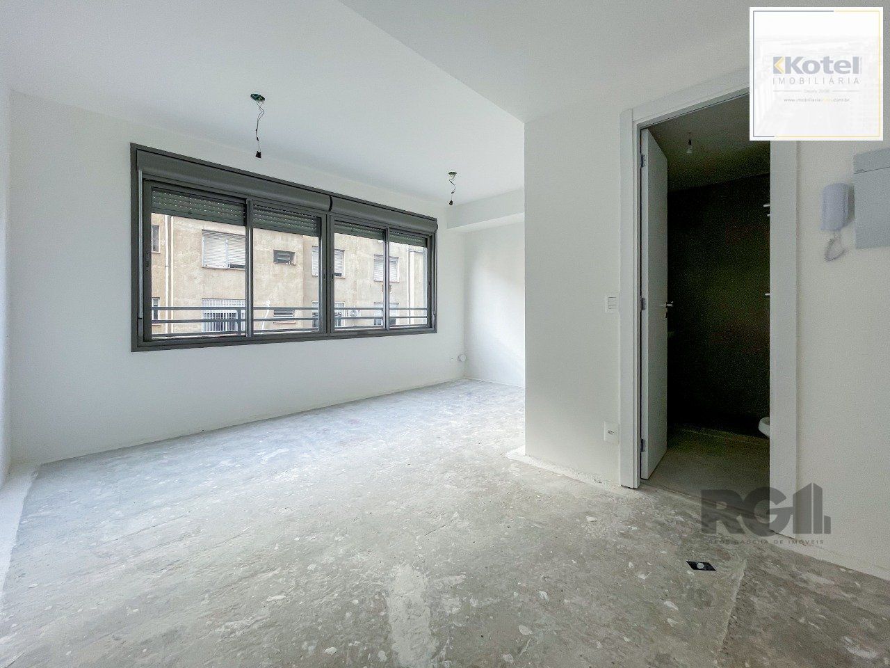APARTAMENTO STUDIO COM 27M² À VENDA - BAIRRO CIDADE BAIXA