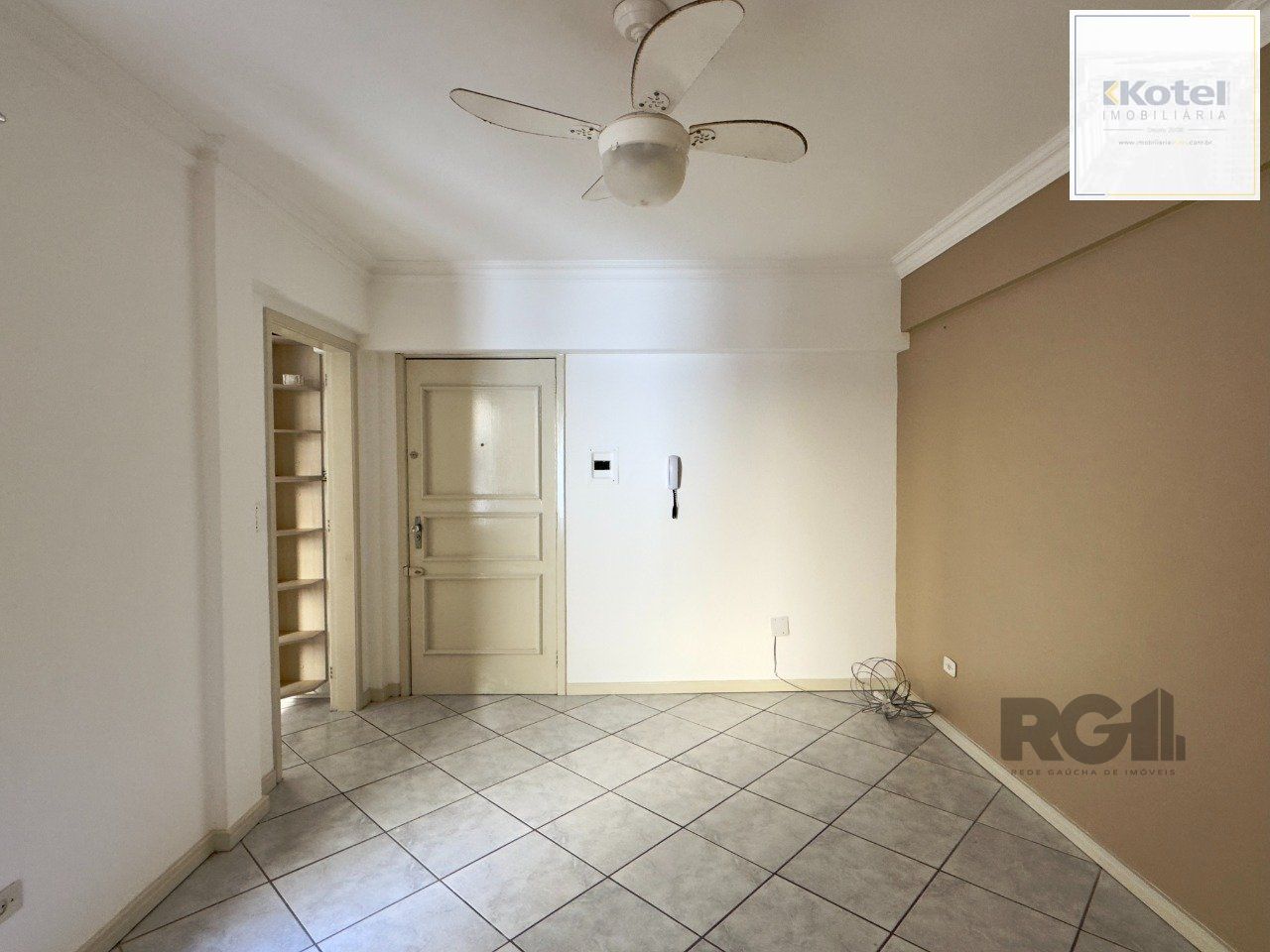 APARTAMENTO 1 DORMITÓRIO