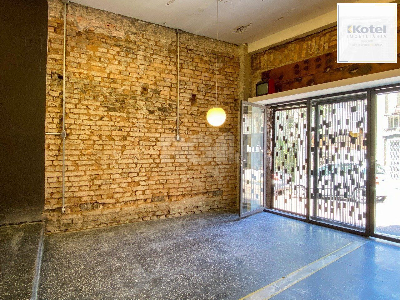 Casa Comercial para Venda - 60m², 0 dormitórios, Centro Histórico