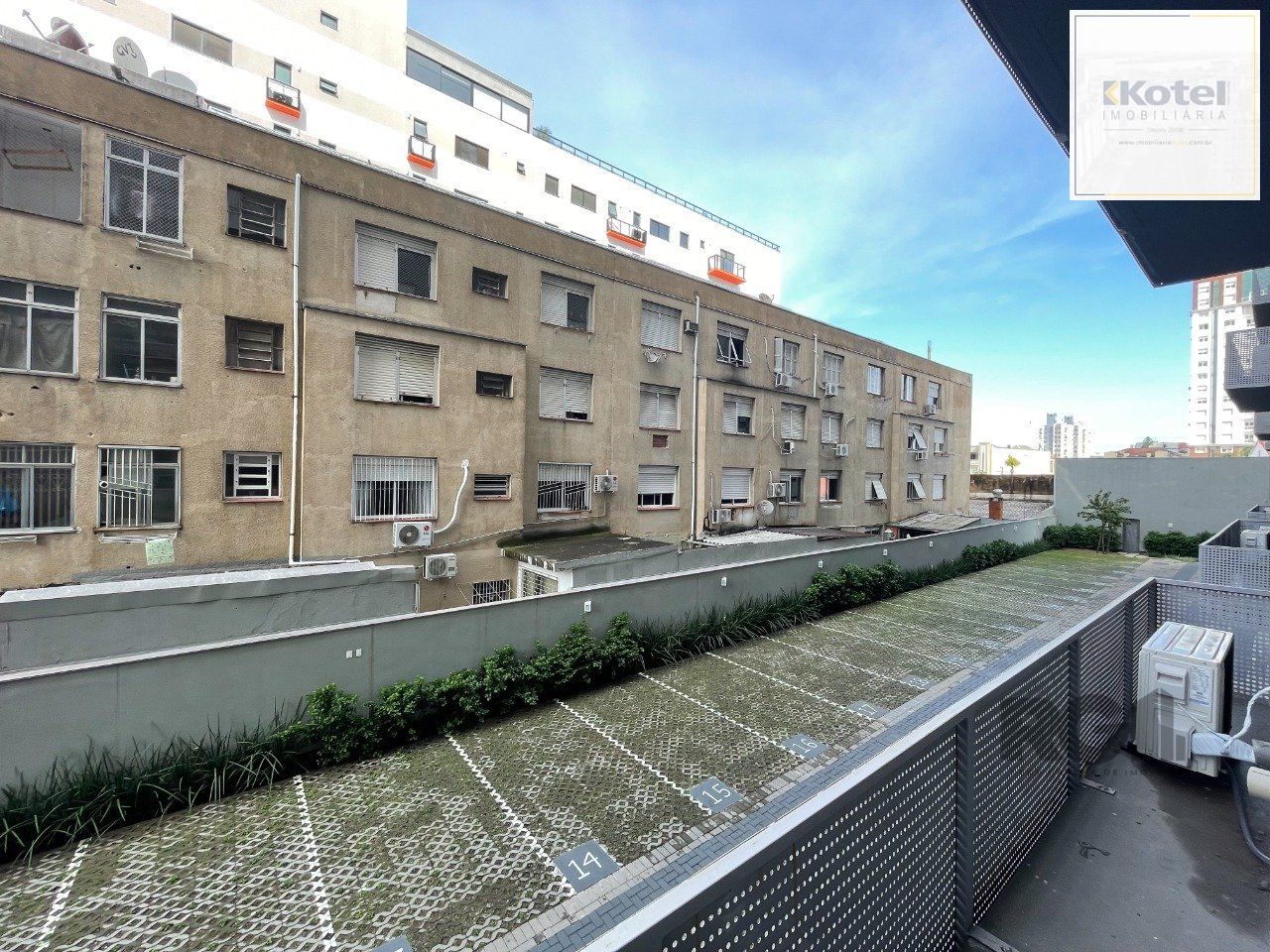 APARTAMENTO STUDIO COM 27M² À VENDA - BAIRRO CIDADE BAIXA