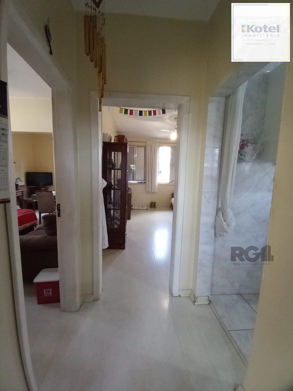 Apartamento 3 dormitórios com casa nos fundos — foto 3