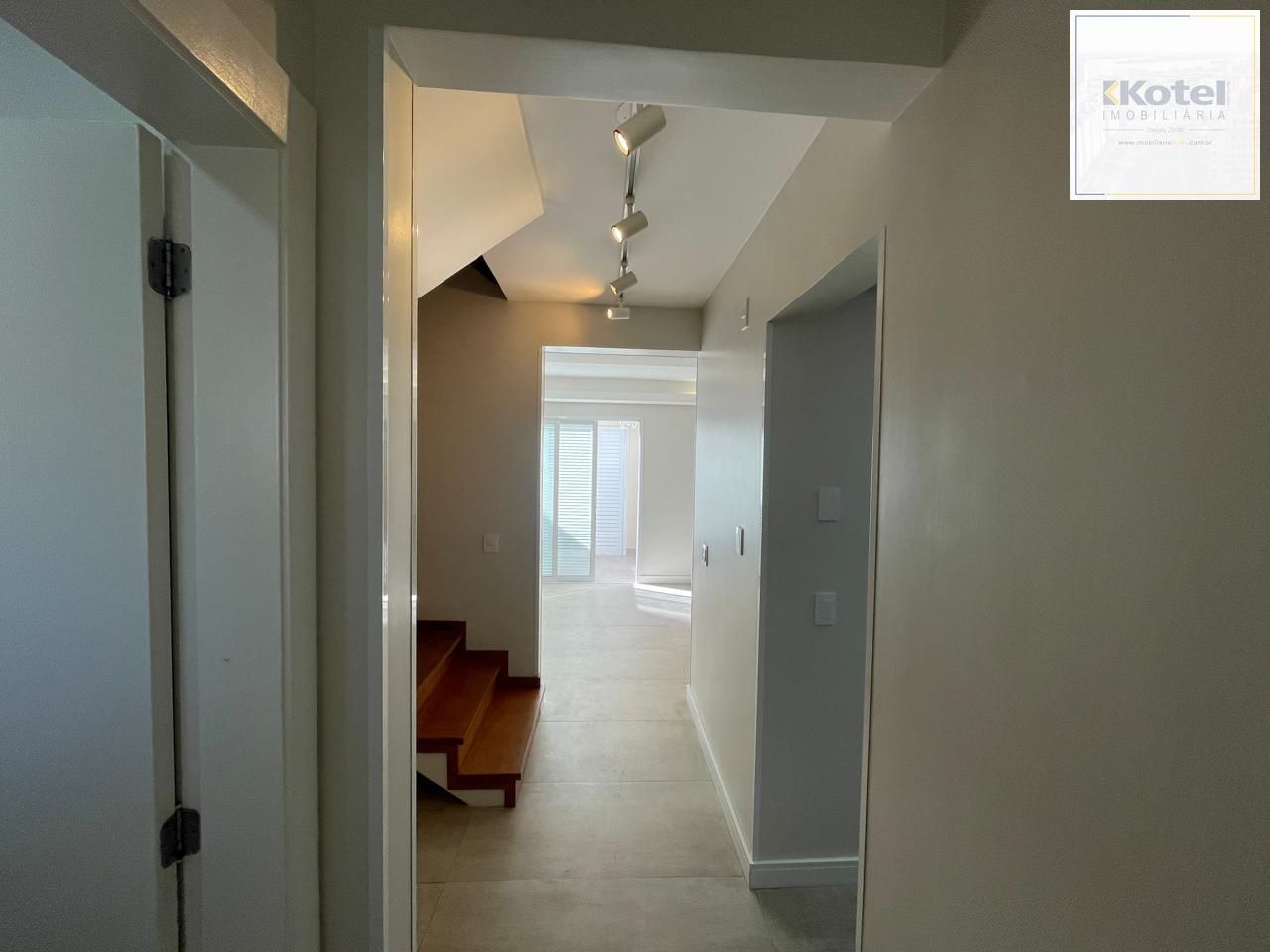 Casa de Condomínio 3 quartos à venda, 144m², Sarandi - Porto Alegre — foto 2